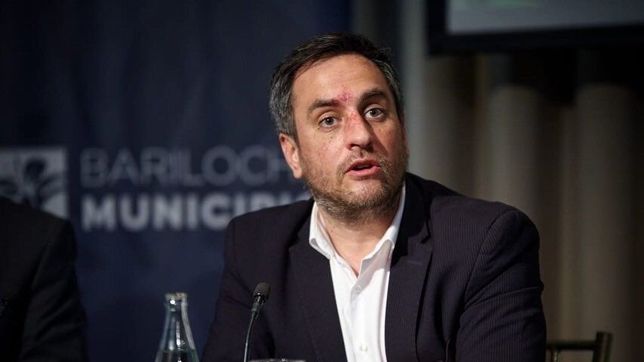 el gobierno busca inversiones petroleras pero frena proyectos off shore