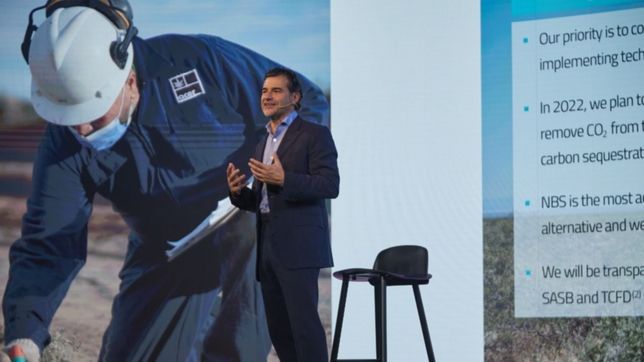 vista anuncio una inversion de 2300 millones de dolares en vaca muerta