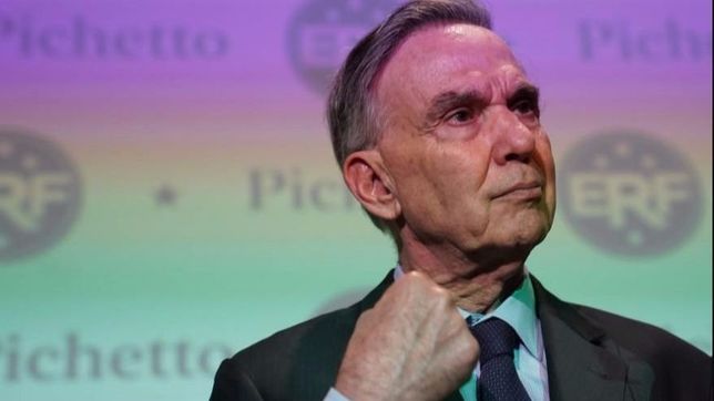 con el traje de candidato, pichetto recolecta peronistas para su armado