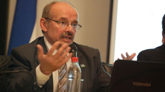 acuerdo entre carreras y la nacion: respaldo al proyecto de deuda