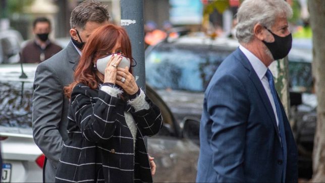 cfk versus google: dos potencias se saludan
