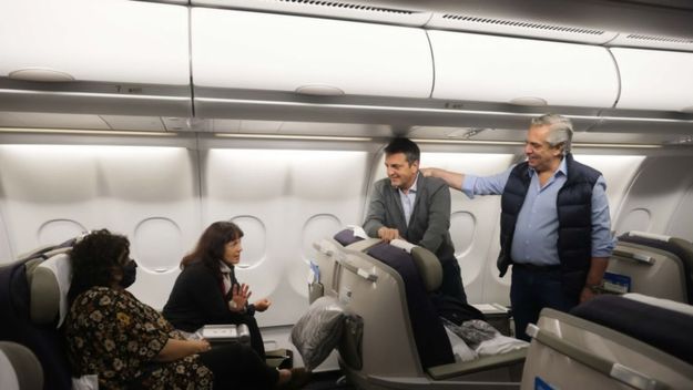 Equipo, jura, sucesión y medidas: las próximas 72 horas del superministro