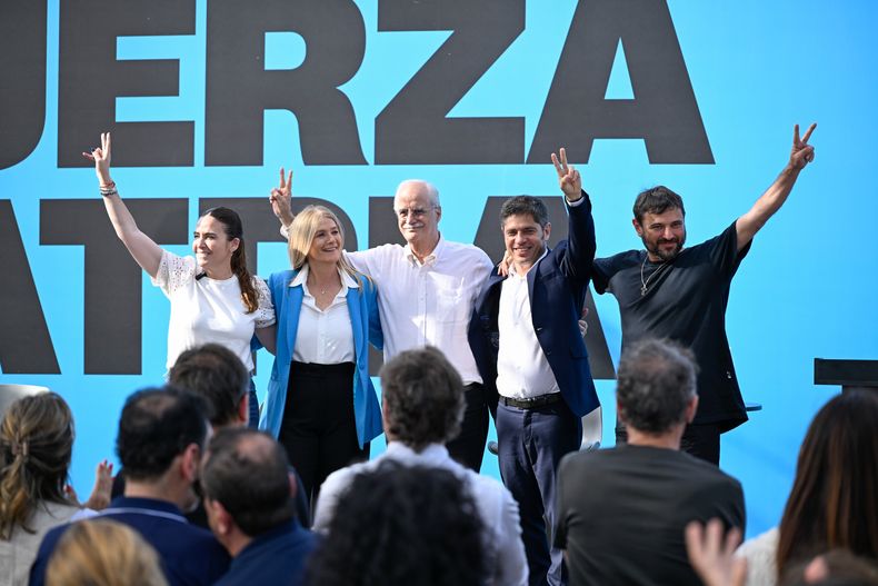 Todos menos Máximo kirchner, el cierre de Fuerza Patria en San Martín