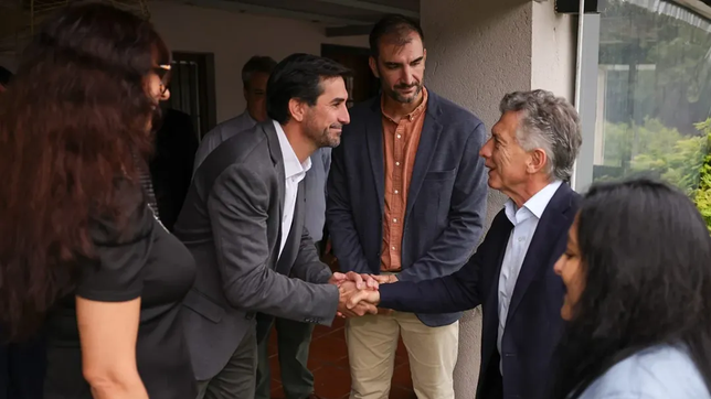 Fernando Rambaldi ganó La Calera con el PJ divido y el apoyo de Juntos por el Cambio. Busca limpiar el camino de la sucesión.