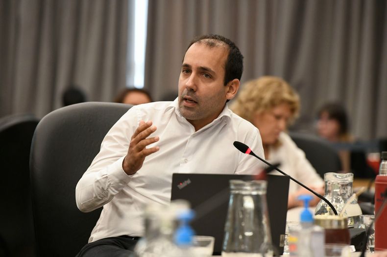 El dirigente de Patria Grande, Itai Hagman, apuesta a la polarización con un oficialismo golpeado por la crisis económica y los escándalos de corrupción.&nbsp;