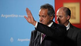 El Círculo Rojo apura a Scioli con la agenda más caliente: dólares ya