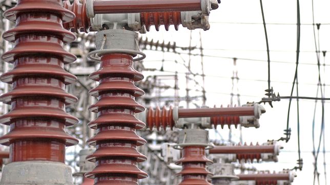 Las más de 200 cooperativas eléctricas del interior de la provincia de Buenos Aires enfrentan el vencimiento más crítico de su historia reciente