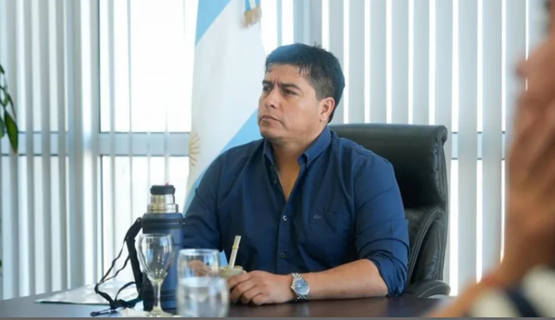 "¿Probaron lo que es laburar en el privado?", la libertaria respuesta de Vidal, el gobernador de extracción sindical, a los estatales en plena paritaria