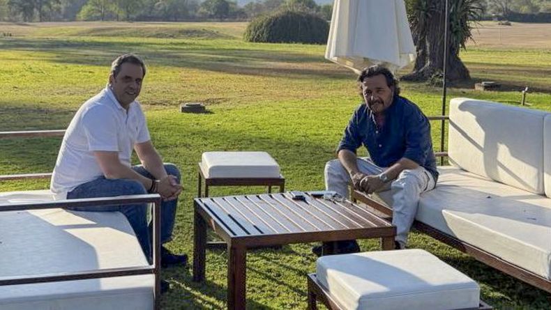 En Salta, el ministro del Interior Lisandro Catalán se reunió con el gobernador Gustavo Sáenz en busca de un acuerdo institucional y político.