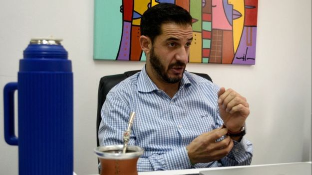 Ofertas y presiones sobre Tombolini, el termómetro de la elección porteña