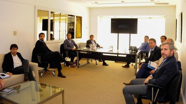 dujovne y frigerio ya negocian el ajuste con ministros de economia provinciales