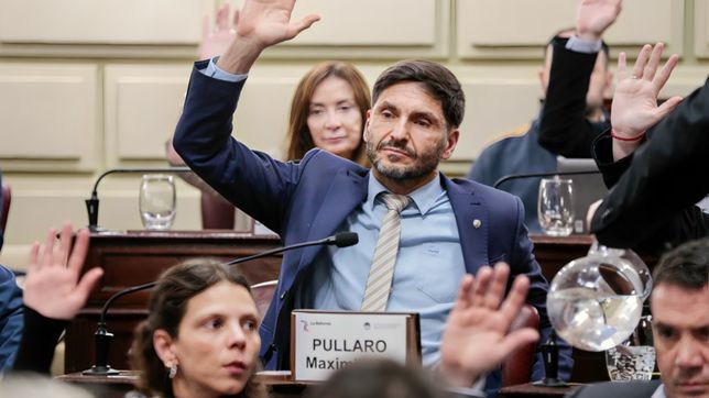 Diario de la Convención de Santa Fe, día 25: Unidos acordó la reelección para Pullaro y dejó afuera los DNU