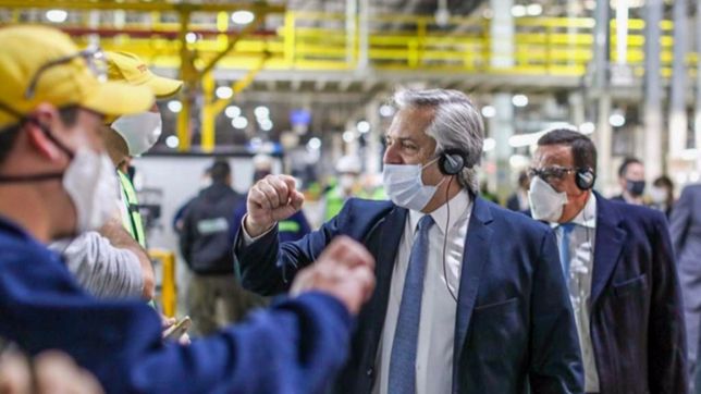 el gobierno extendera la prohibicion de despidos y la doble indemnizacion