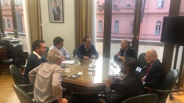 los vencimientos urgen, el fmi piensa y el gobierno se inquieta los vencimientos urgen, el fmi piensa y el gobierno se inquieta