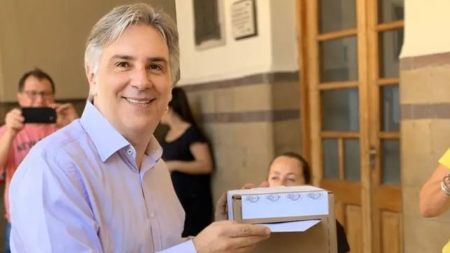 llaryora logro alinear mas de 200 municipios para dar la batalla provincial