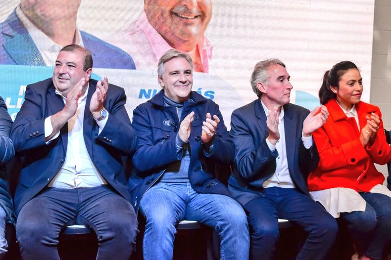 Llaryora en VA.jpg