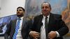 Una encuesta revela que el intendente de Santa Fe Juan Pablo Poletti, tiene apenas una mejor imagen positiva que el gobernador Maximiliano Pullaro. Una encuesta revela que el intendente de Santa Fe Juan Pablo Poletti, tiene apenas una mejor imagen positiva que el gobernador Maximiliano Pullaro.