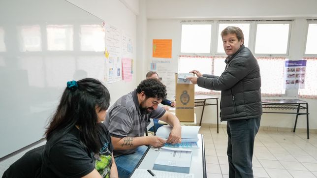 Todos contra Gustavo Melella: la oposición rechazó la convocatoria a elecciones constituyentes