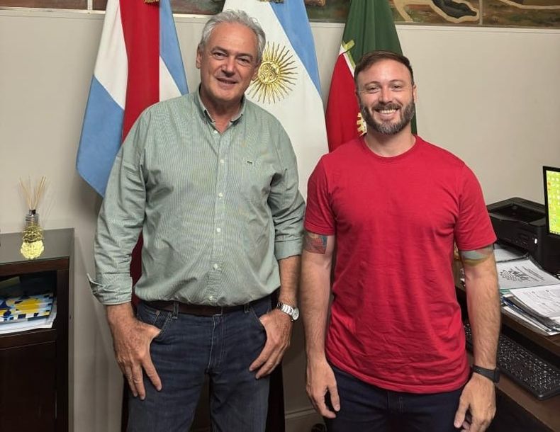 El diputado nacional Atilio Benedetti fue uno de los que promovió la candidatura de Francisco Azcué. 