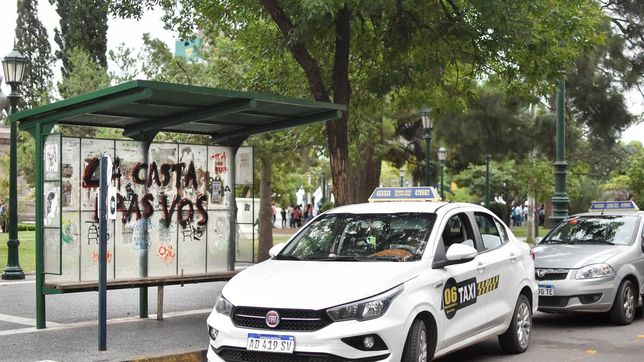 Como en toda la Patagonia, taxistas de La Pampa se plantaron desde el año pasado con movilizaciones y denuncias contra el desembarco de Uber. Al principios sintieron acompañamiento de los gobiernos. FOTO: www.radiokermes.com