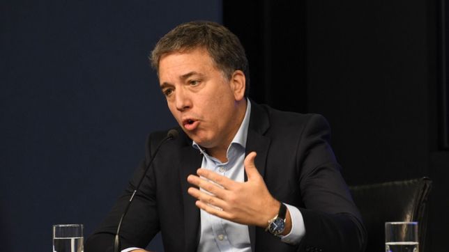 dujovne responsabilizo a la oposicion por el pico del riesgo pais