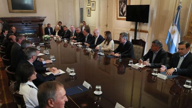 la victoria pirrica de macri: una foto destenida sin cheque en blanco