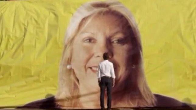 los abrazos de carrio, la nacionalizacion como apuesta k y el ?velo? de lousteau