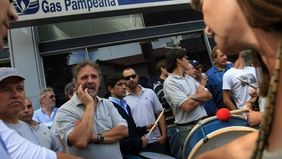 Camuzzi levanta paro y abre sus puertas