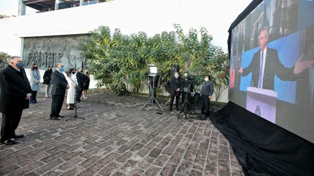 fernandez, de lleno en la interna pro: mi amigo horacio y chicana para macri