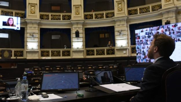 La Legislatura bonaerense vuelve a fase 1: hisopados, desinfección y virtualidad total