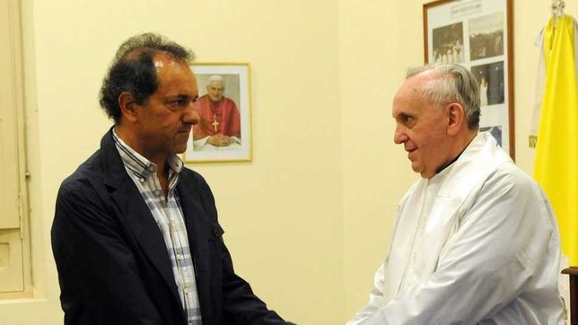 para scioli, el papa pidio votar a quien crean que va a defender a los argentinos