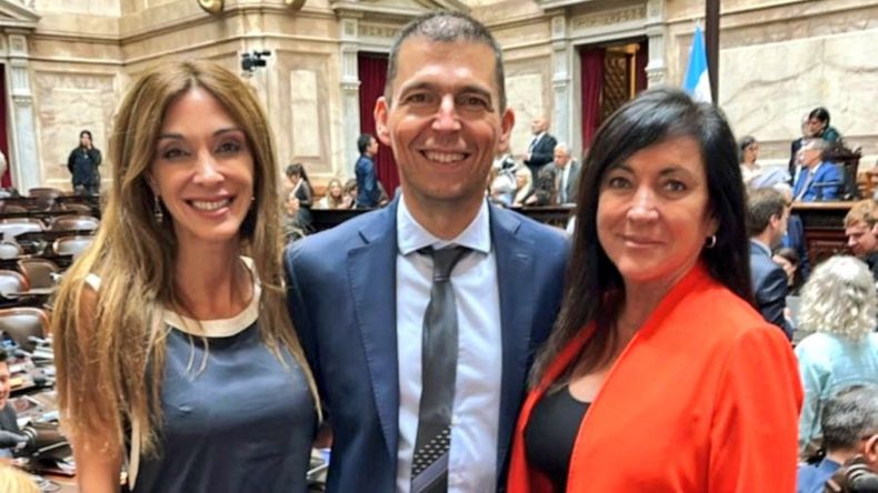 Bel&eacute;n Avico, Luis Picat y Laura Rodr&iacute;guez Machado, la tropa filolibertaria de C&oacute;rdoba en la C&aacute;mara de Diputados.&nbsp;