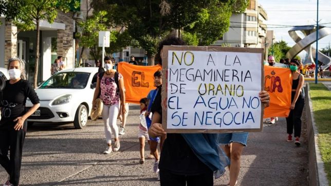 la mineria divide a chubut y rio negro se pone en guardia