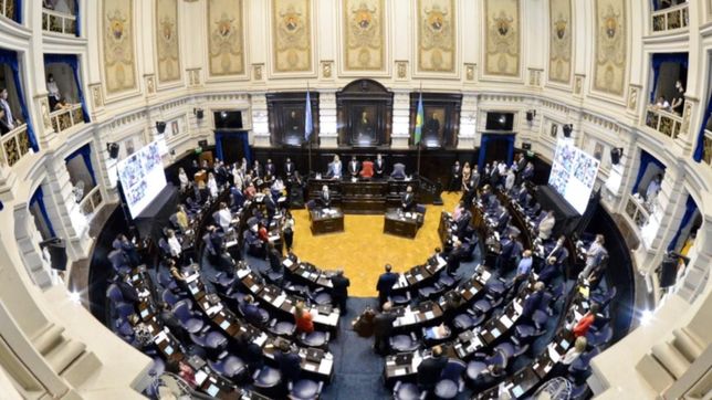 la foto que no fue y la avanzada de las mujeres en la legislatura