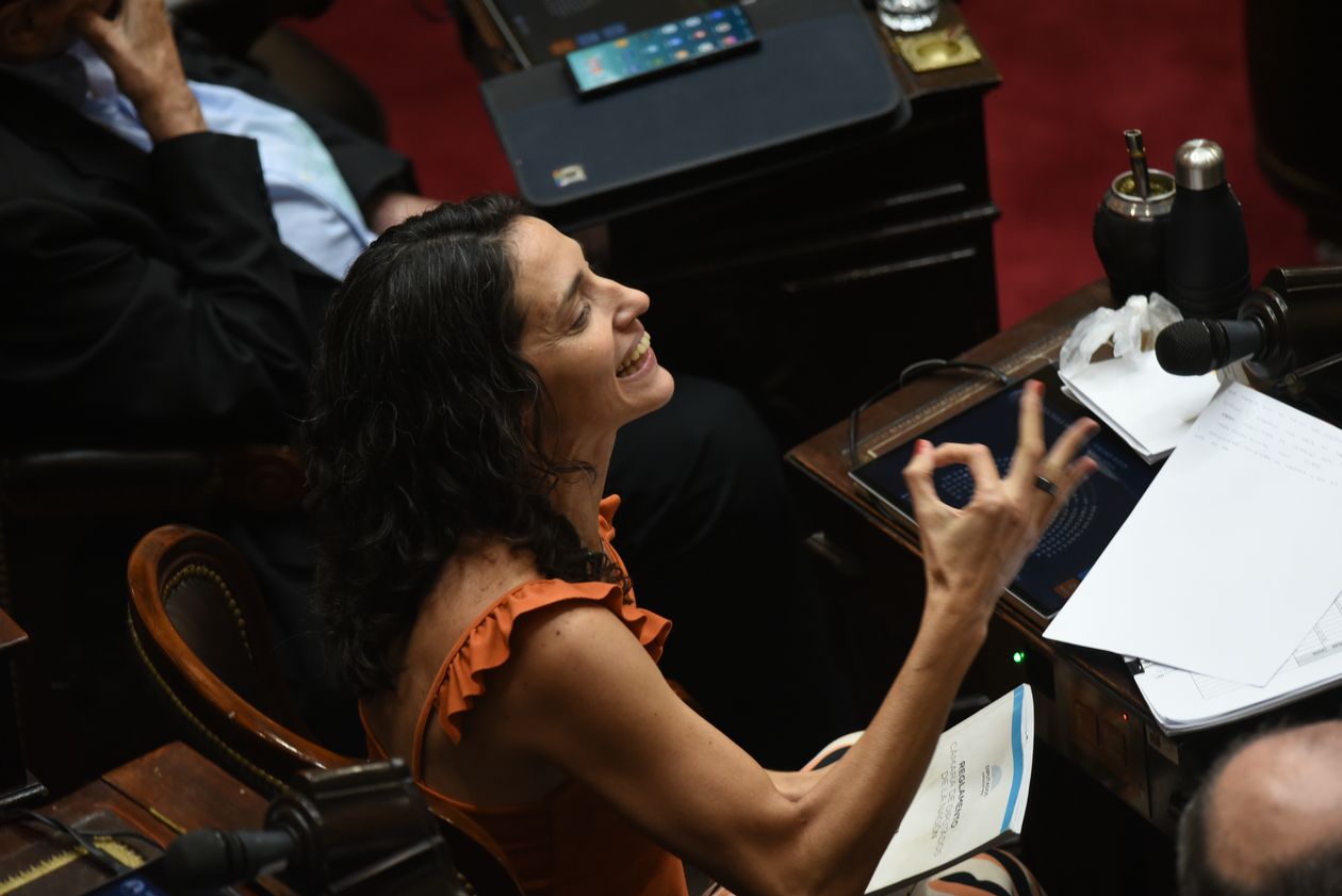 Paula Penacca, de Unión por la Patria, presente en la reunión de la oposición.&nbsp;