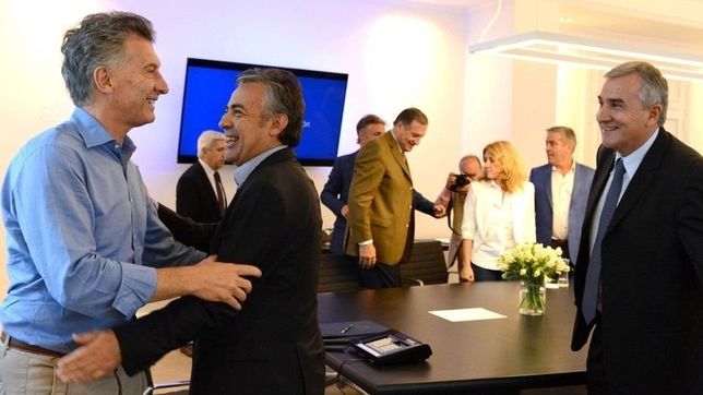 macri recibe a los radicales, que piden mas espacio en el gobierno macri recibe a los radicales, que piden mas espacio en el gobierno