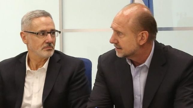 sain juega todo a su reforma policial y advierte a perotti que sin ella se va