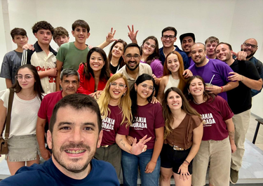 Leonel Chiarella se reunió con San Luis con dirigentes jóvenes de la UCR.