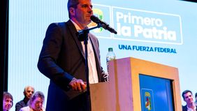 Sergio Uñac ya se lanzó y agita una interna para definir la candidatura presidencial del peronismo.