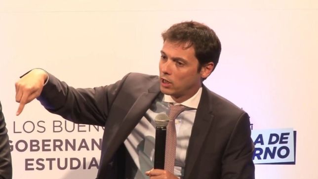 la mano justa de massa para fernandez