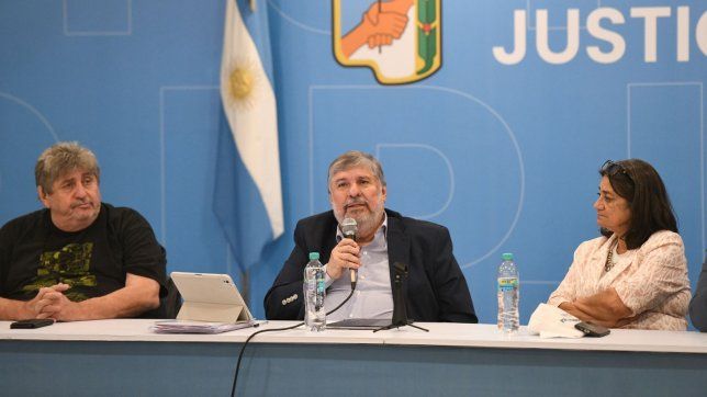 José Mayans en reunión del PJ