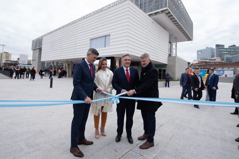 Javier Pretto tuvo a su cargo la organización final del acto de inauguración del nuevo edificio del Concejo Deliberante.