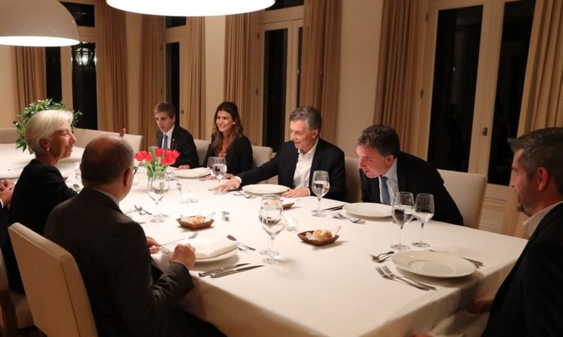 Macri cena con Lagarde Macri cena con Lagarde