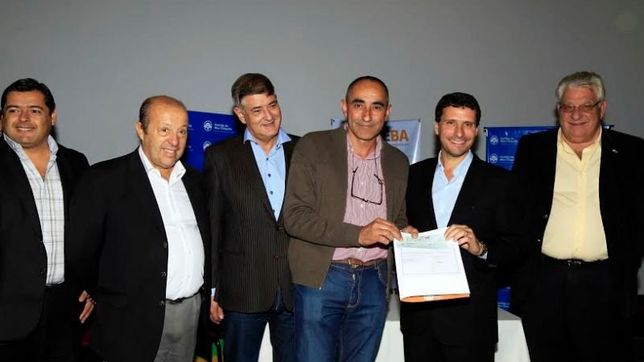 la porta se junto con intendentes en mar chiquita