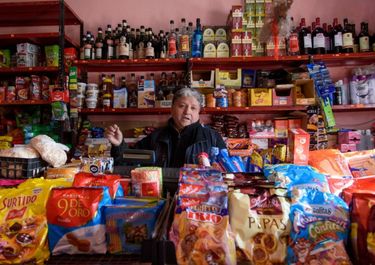 La escalada de precios, desde el primer mostrador: subas de hasta 35% en días