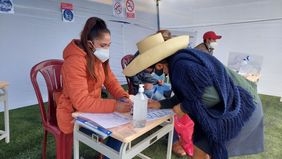 Crece la expectativa por los resultados del ballotage en Perú