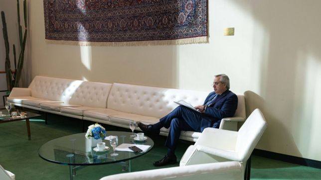 fernandez pone la mesa: gobernadores, si; cristina, no fernandez pone la mesa: gobernadores, si; cristina, no