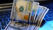 Dólar barato en la Argentina de Javier Milei y Toto Caputo