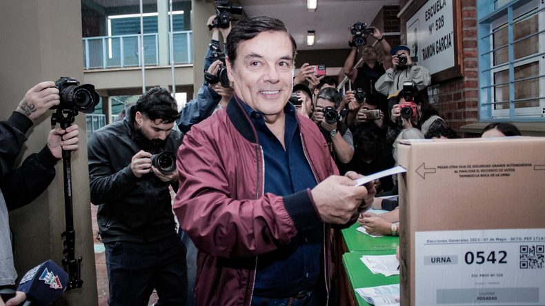 Carlos Rovira, el salvador que negocia sus votos desde Misiones