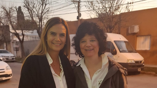 Amalia Granata junto a su, por ahora, socia en la Legislatura de Santa Fe, Silvia Malfesi